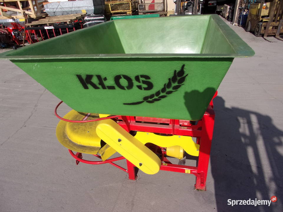 Rozsiewacz nawozowowapienny KŁOS 600 1tarczowy w nieuszkodzony łódzkie Opoczno
