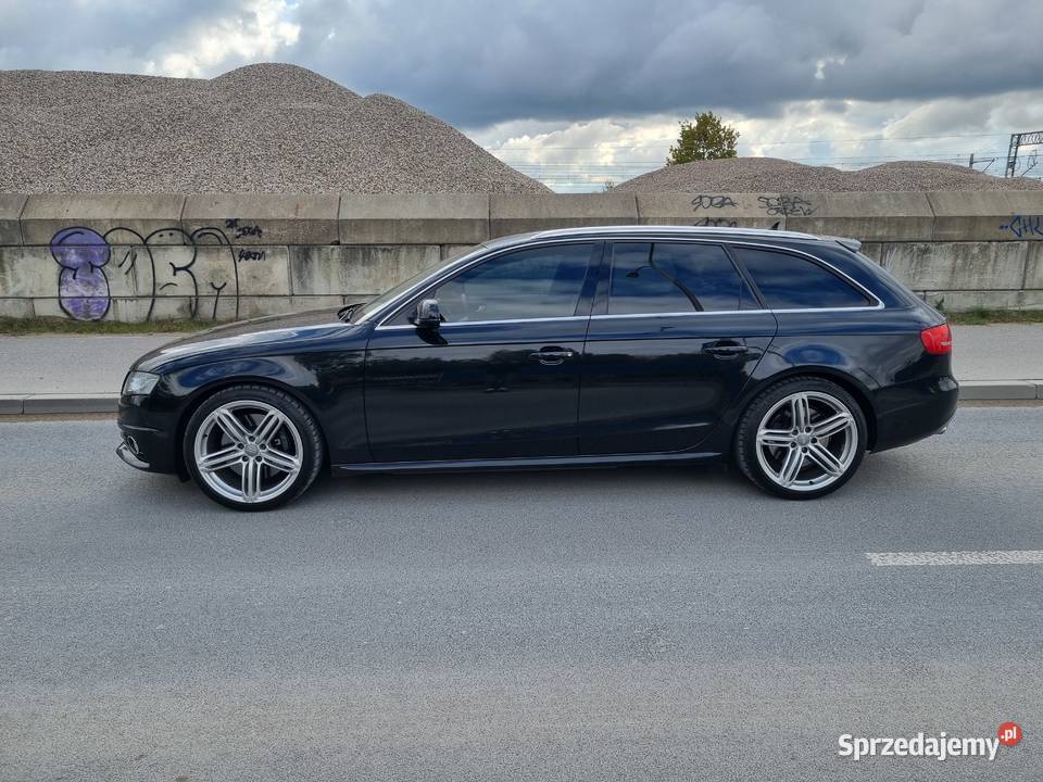 Audi S4 30TFSI Avant Quattro bogate wyposażenie Brwinów