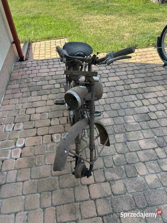 Komar motorynka romet