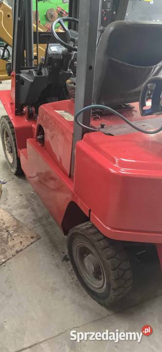 wózek widłowy nissan 2t 45m Bełchatów