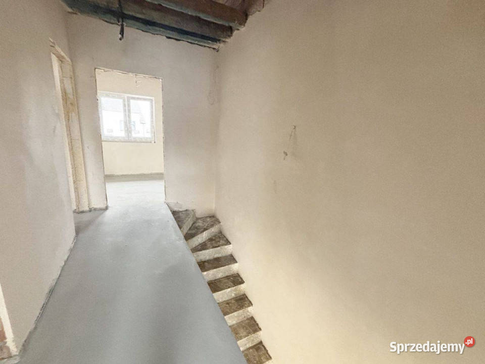 Niepołomice skrajna szeregówka z ogródkiem