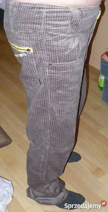 NOWE Top Secret XL spodnie 96110 sztruks