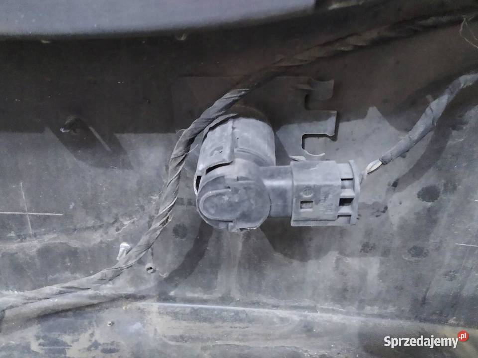 ZDERZAK PRZÓD SPRYSKI PDC CZARNY Bmw Seria 6 II świętokrzyskie