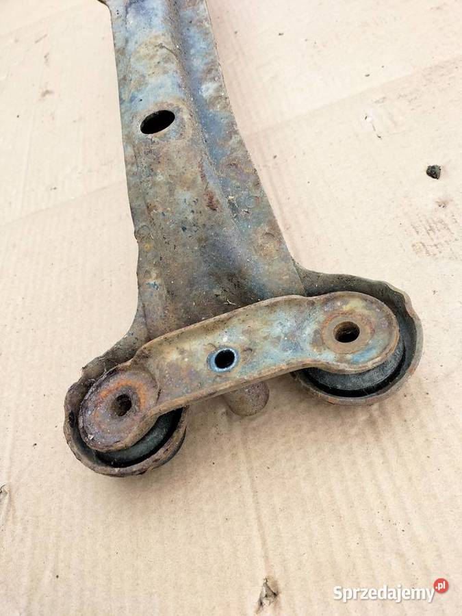 Golf 2 Jetta 2 belka silnika przód