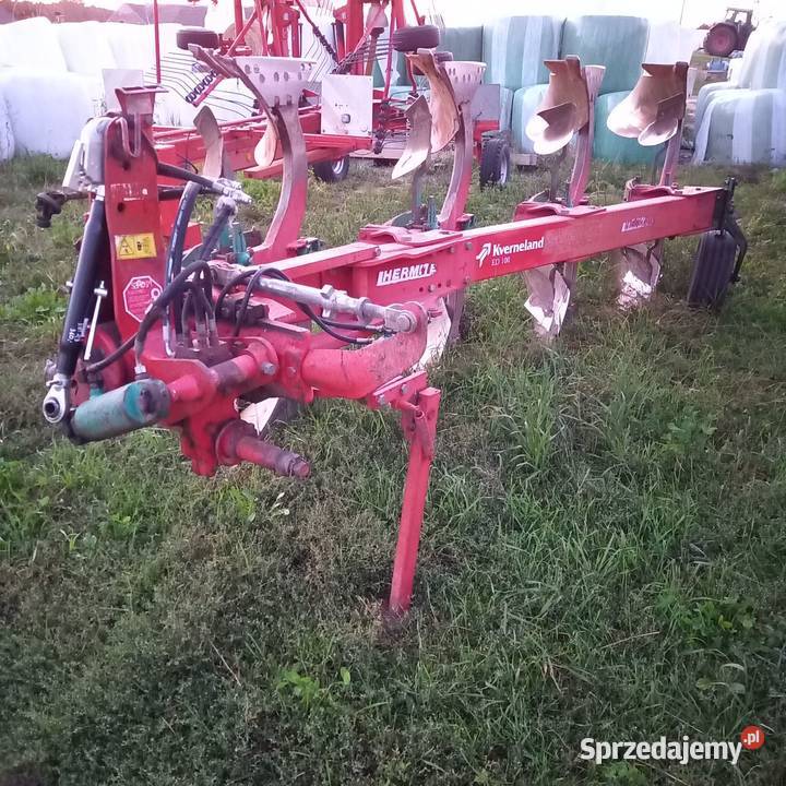 Plug kverneland 4 skibowy obrotowy podlaskie Łomża sprzedam