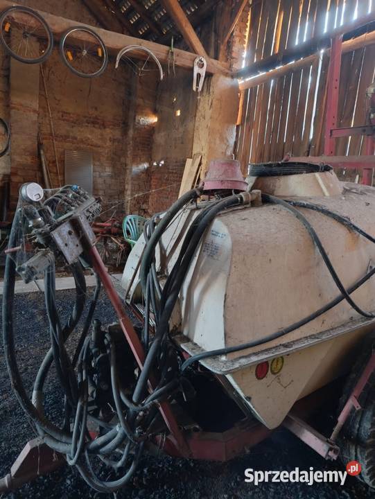 Opryskiwacz Pilmet 1200L 15m Biała sprzedam