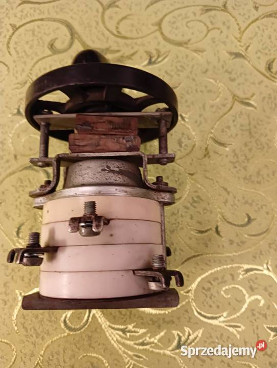 Włącznik 250500 Volt Jasło