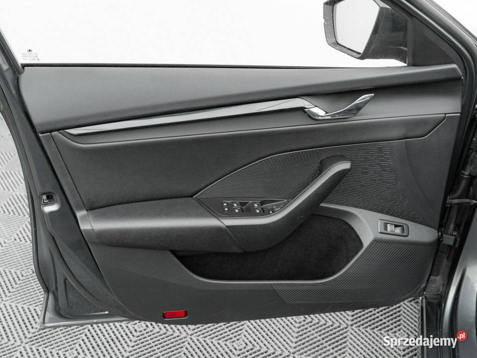 koda Octavia 15 TSI Ambition Czpark Podgrzf Pępowo