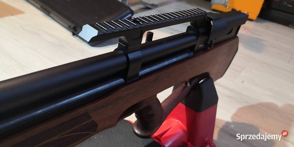 Wiatrówka Evanix ML2 635 Ruda Śląska