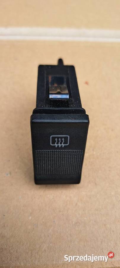 Wyłącznik przełącznik ogrzewania tylnej szyby osobowe Wyposażenie elektryczne sprzedam