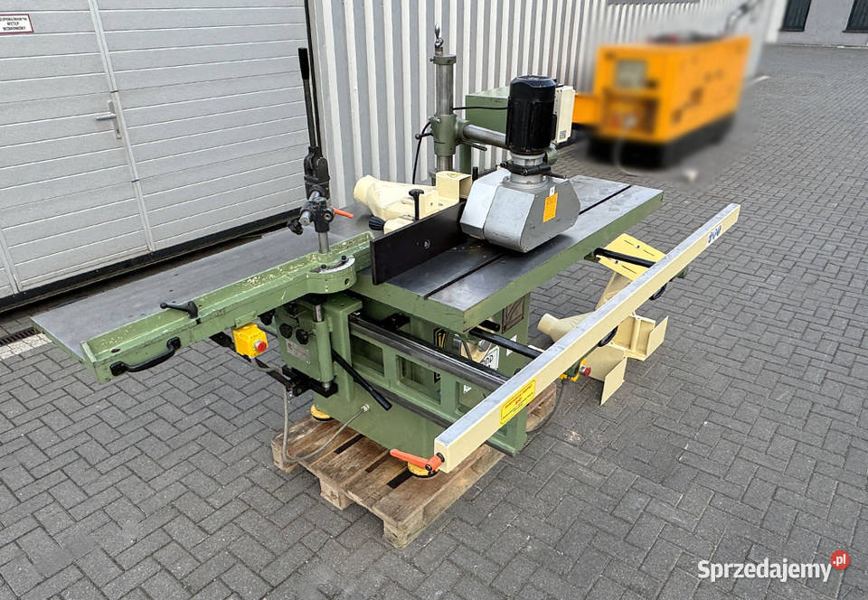 Frezarka dolnowrzecionowa GOMAD FD2 z wózkiem Sierakowska Huta