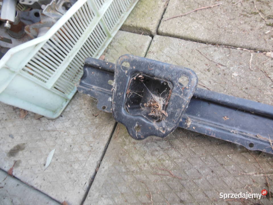 BELKA ZDERZAKA TYŁ TYLNA WZMOCNIENIE 716418912 Kozy sprzedam