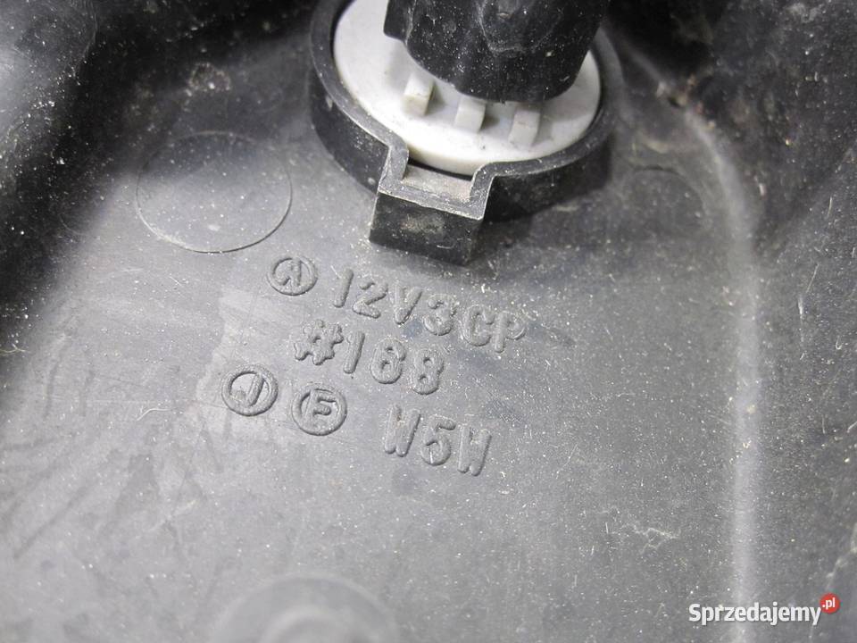 CIVIC VII 03r lampa prawa przód P0882R ANGLIK osobowe