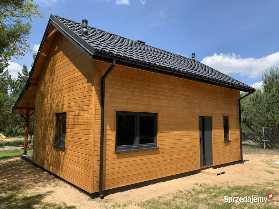 DOM CAŁOROCZNY Z ANTRESOLĄ i TARASEM 50 Warszawy Nieruchomości Adamowo