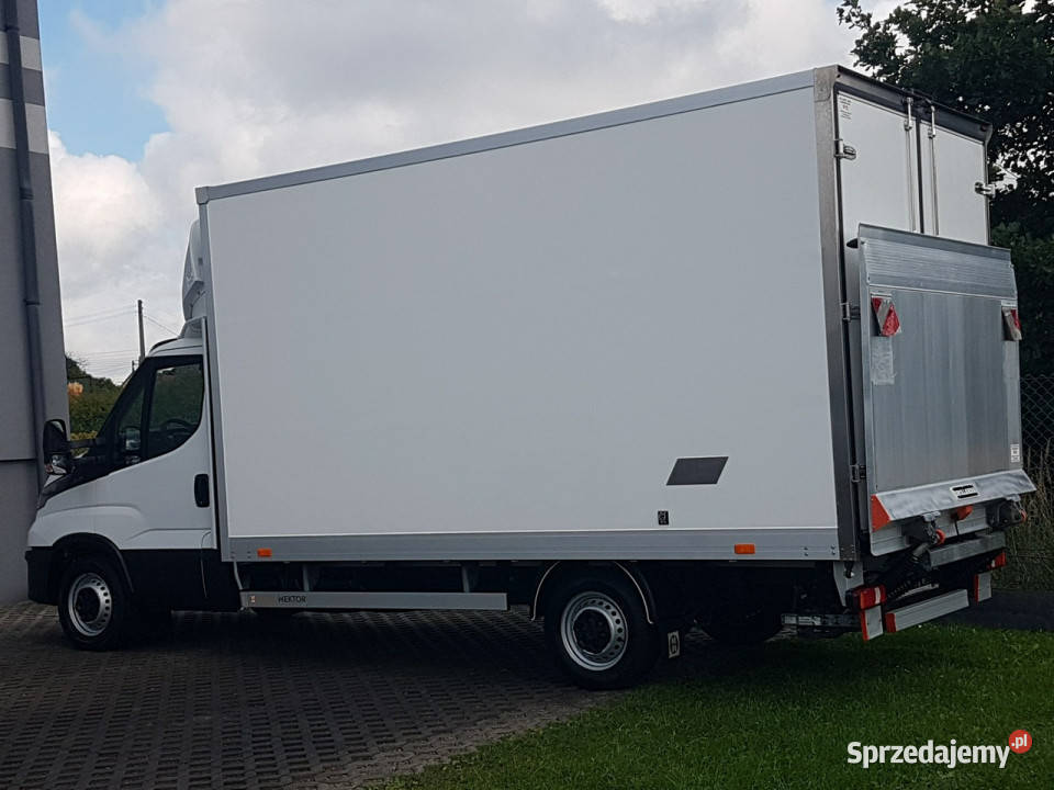 Iveco Daily WINDA KONTENER 8EP 35S16 KLIMA Samochody dostawcze Poręba sprzedam