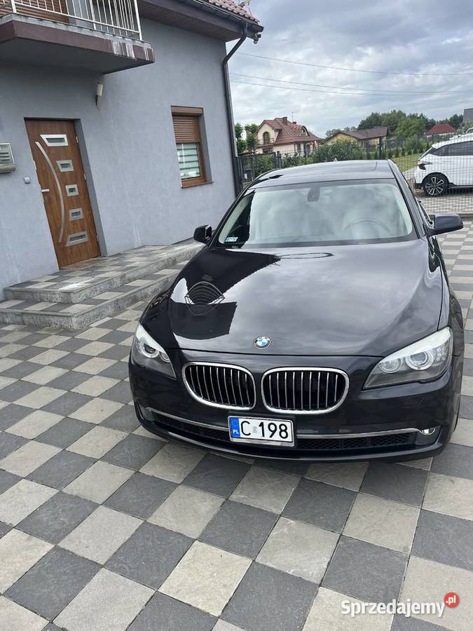 BMW 740i Long 2011 30 benzynaprzebieg 200 stan