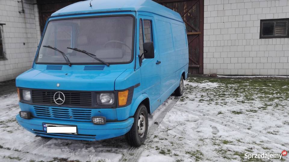 MercedesBenz 307 D w stanie Van / Minibus Pozostałe Solec nad Wisłą