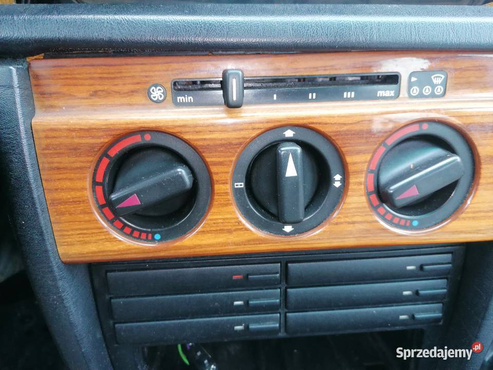 Mercedes 190 201 długa konsola Radom