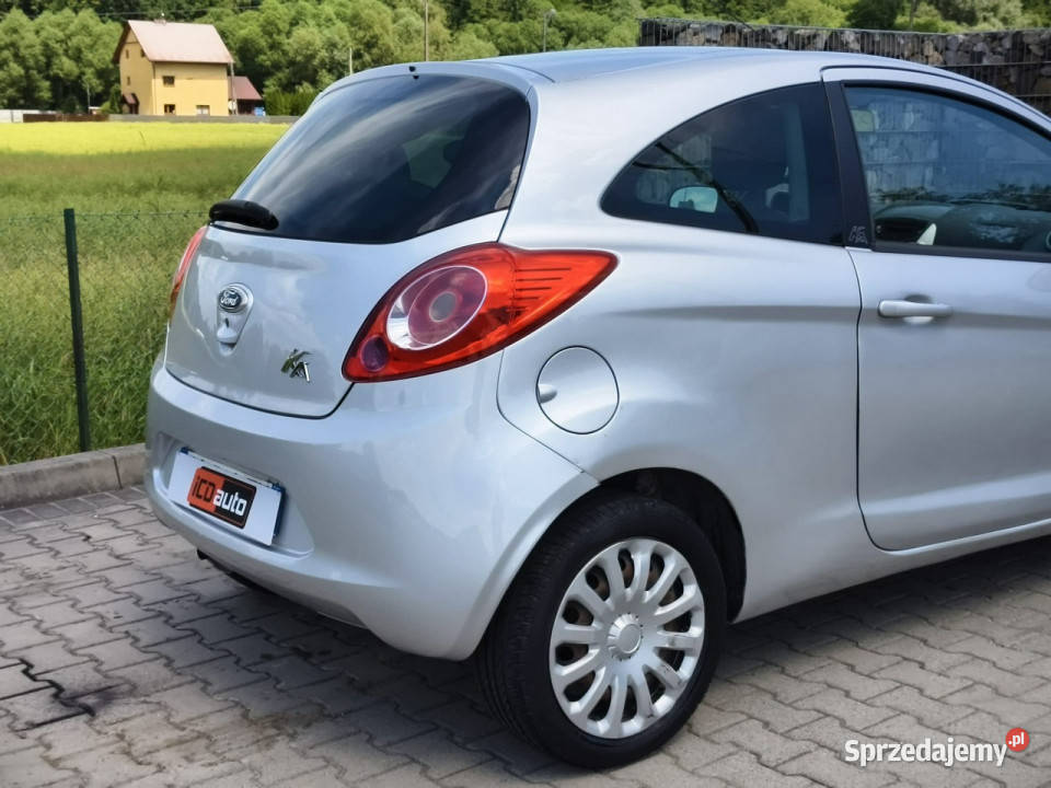 Ford KA 12 benzyna 70 klimatyzacja fajny lakier metallic