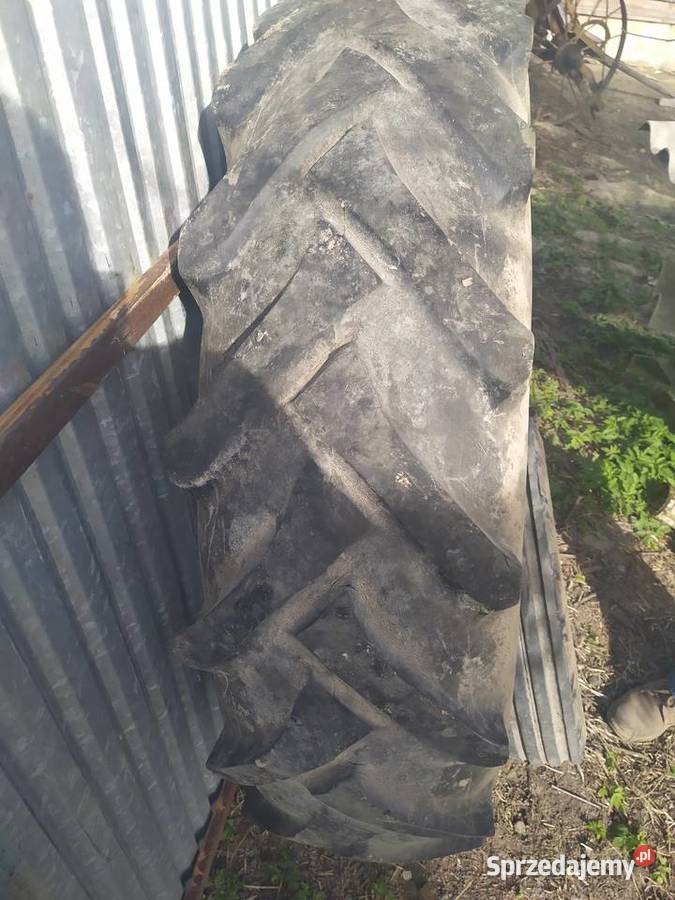 Opony do ciągnika traktora nieuszkodzony Pełczyce