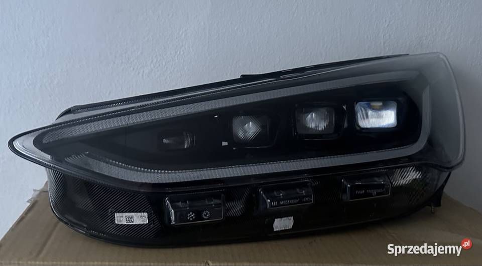 Ford fokus MK 4 2022r Lampa lewa Full led Matrix osobowe Warszawa
