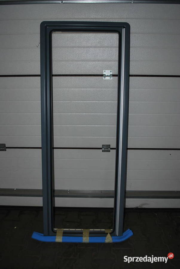 RAMA OKNA Z ROLETĄ I MOSKITIERĄ Grzebowilk