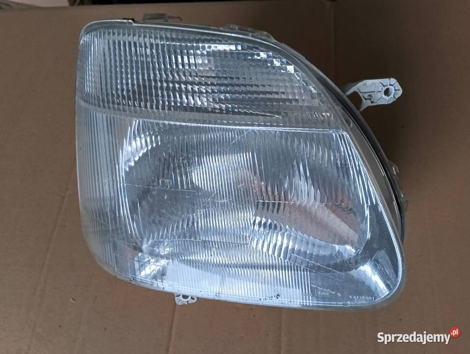 Przednia prawa lampa Opel Opel Agila 2000 mazowieckie Ostrołęka