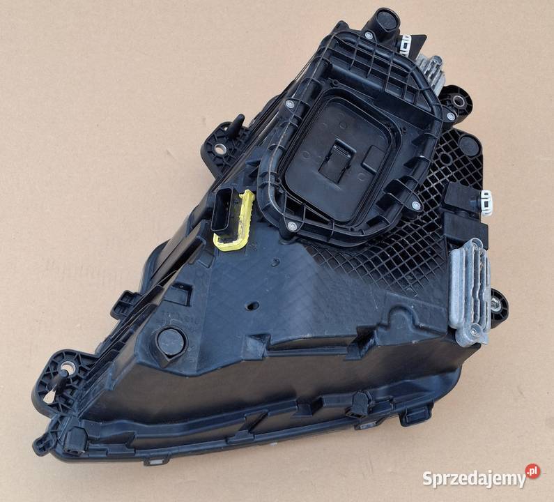 VOLVO FH5 FH 5 REFLEKTOR PRAWY LAMPA PRAWA FULL Lampy przednie lubuskie