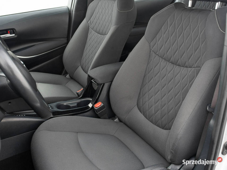 Toyota Corolla KK2131N18 Hybrid Comfort Kcofania kamera cofania Pępowo