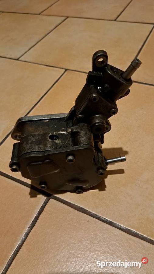 Pompa Vacum LUK BMF Passat B6 20 TDI 140 Leszno