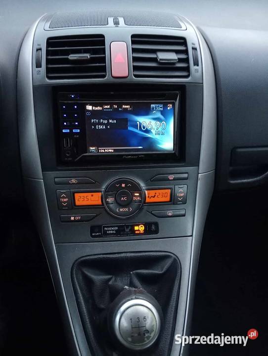 Toyota Auris 14 DIESEL 1400cm3 Wolanów