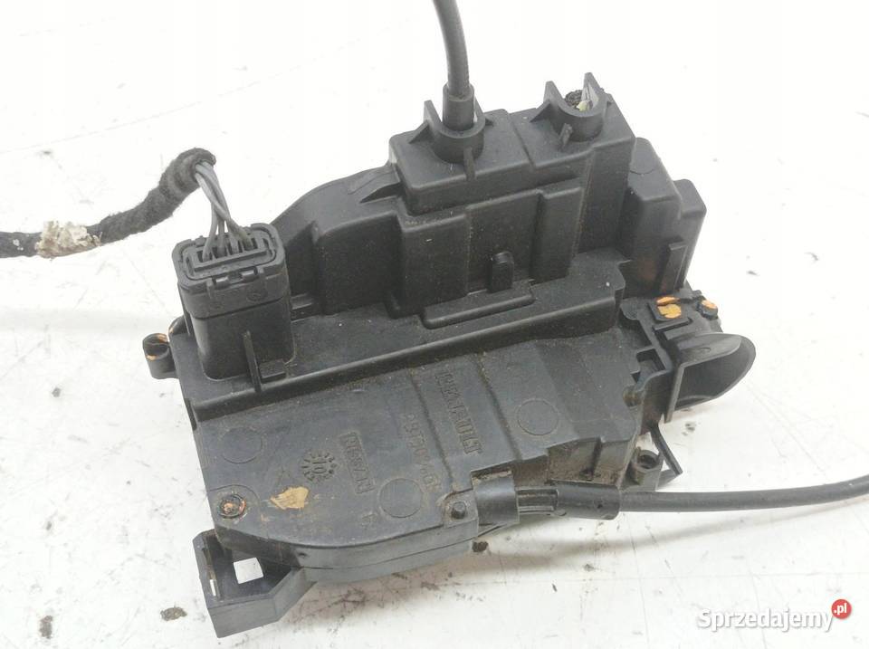 ZAMEK DRZWI LEWY PRZÓD 805030006R Renault Scenic