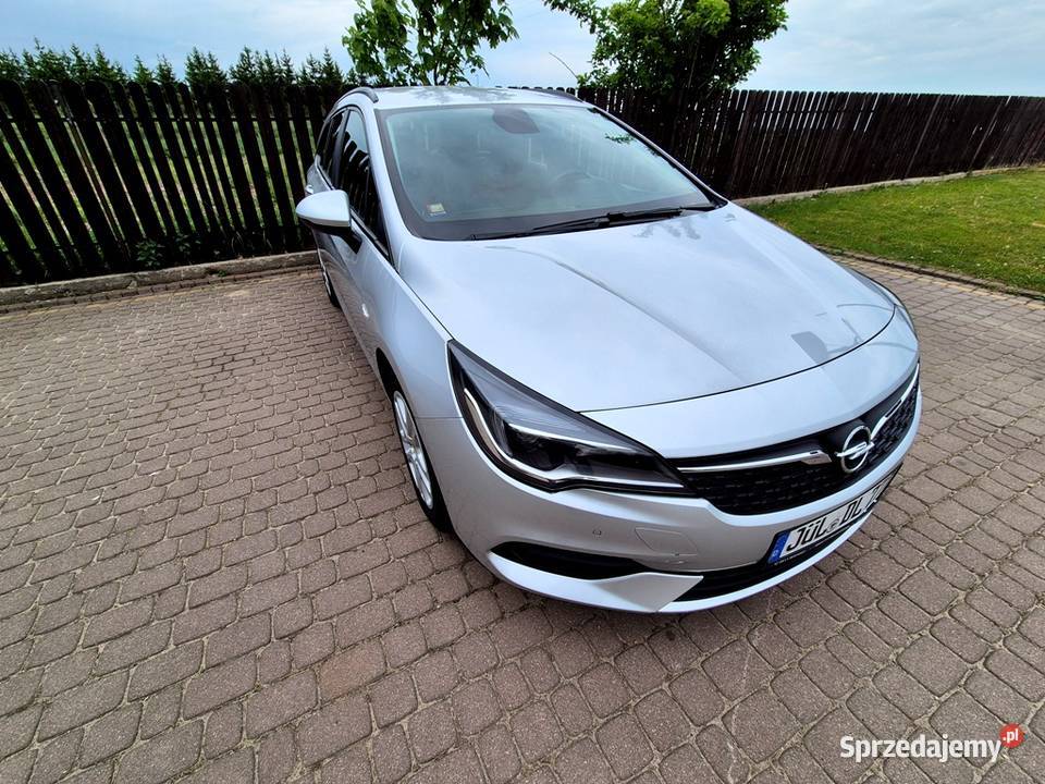 Opel Astra K Lift 2020 102 przebiegu Navi manualna Grudziądz sprzedam