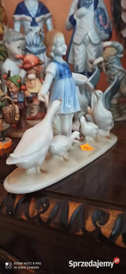 Figurką dziewczynka z gąskami Syg Import Gdańsk