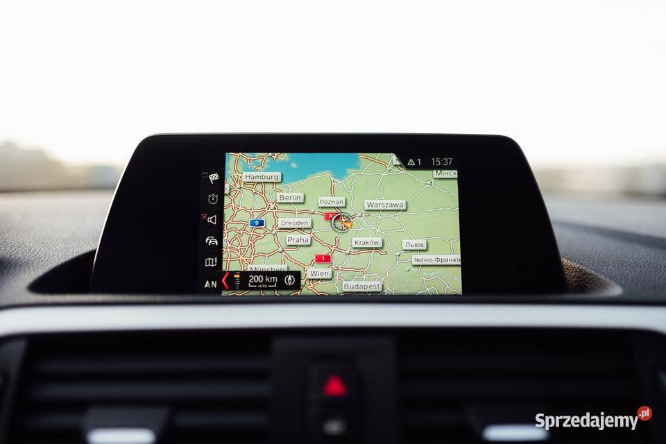 BMW seria 1 F20 118i dużym serwisie czujnik zmierzchu BMW łódzkie Andrespol