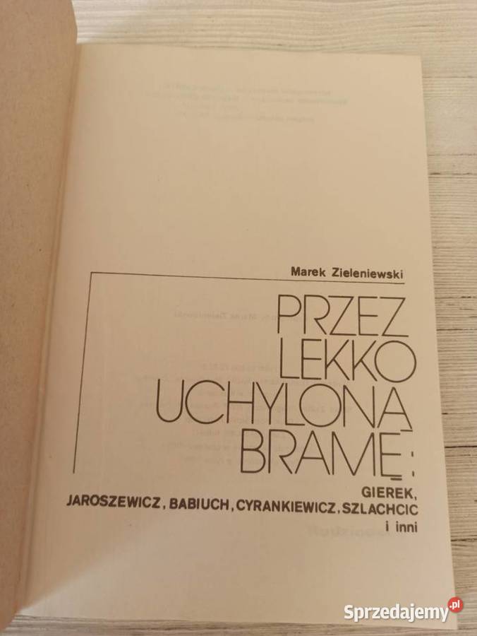 Lekko Uchyloną Bramę Marek Zieleniewski 1989 Bielsko-Biała