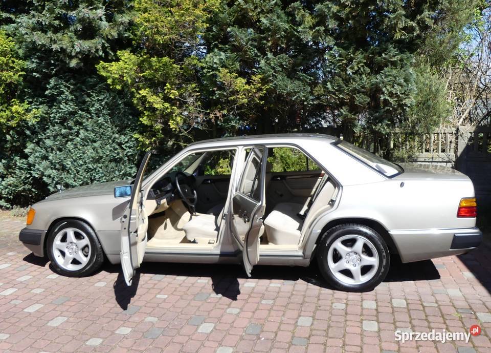 W124 świetny stan 10 lat w jednych rękach zero Radomsko sprzedam