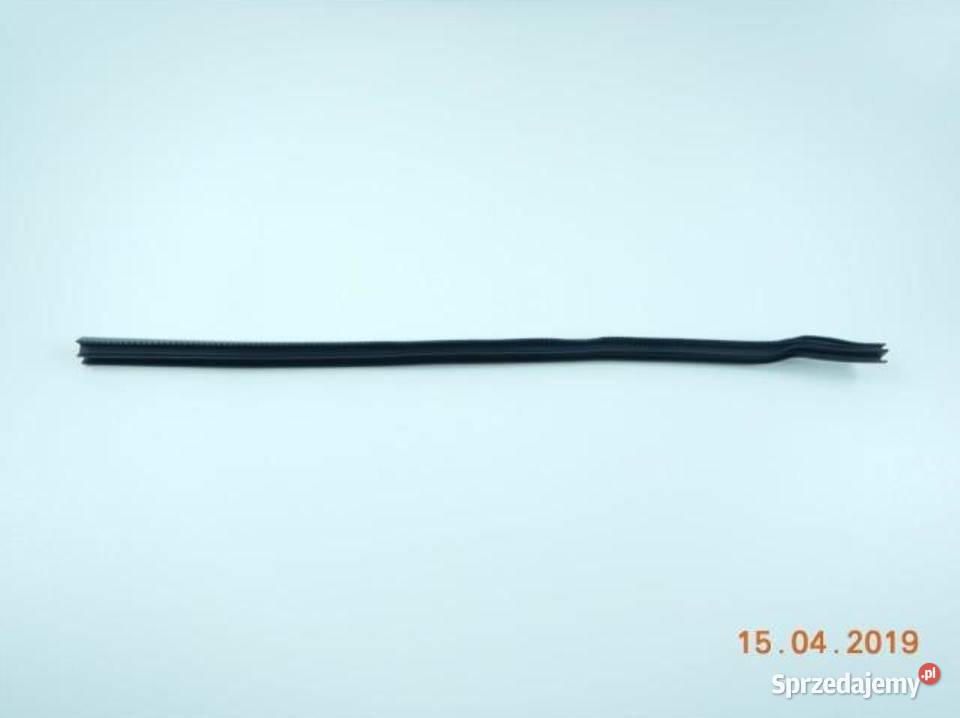 USZCZELKA DRZWI LEWY TYŁ DOLNA MAZDA 323 8603 sprzedam