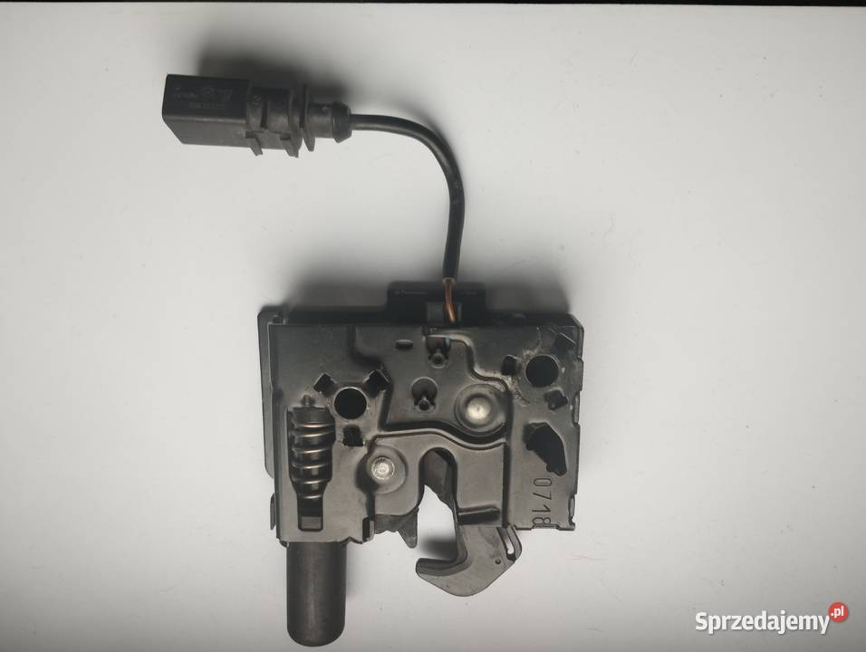 Zamek maski Porsche Macan osobowe Białystok