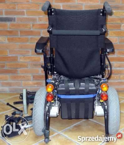 Wózek elektryczny inwalidzki Merits schodowłazy Police