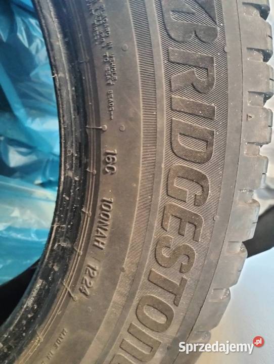 Sprzedam 4 opony wielosezonowe Bridgestone Samochodowe mazowieckie Warszawa