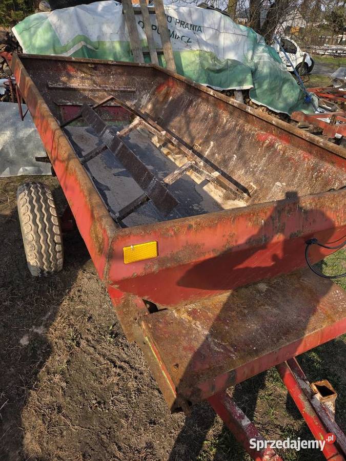 Rozsiewacz wapna RCW 3 Michów