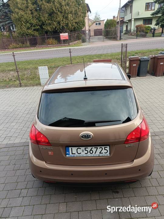 Kia Venga 16 CRDI salon polska r2011 złoty lubelskie Zamość