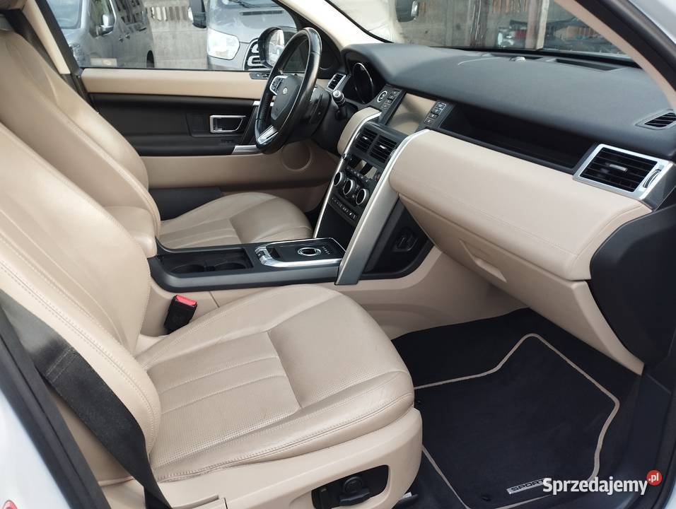 Land Rover Discovery Sport 20 benz 4x4 automat elektrycznie ustawiane fotele Warszawa