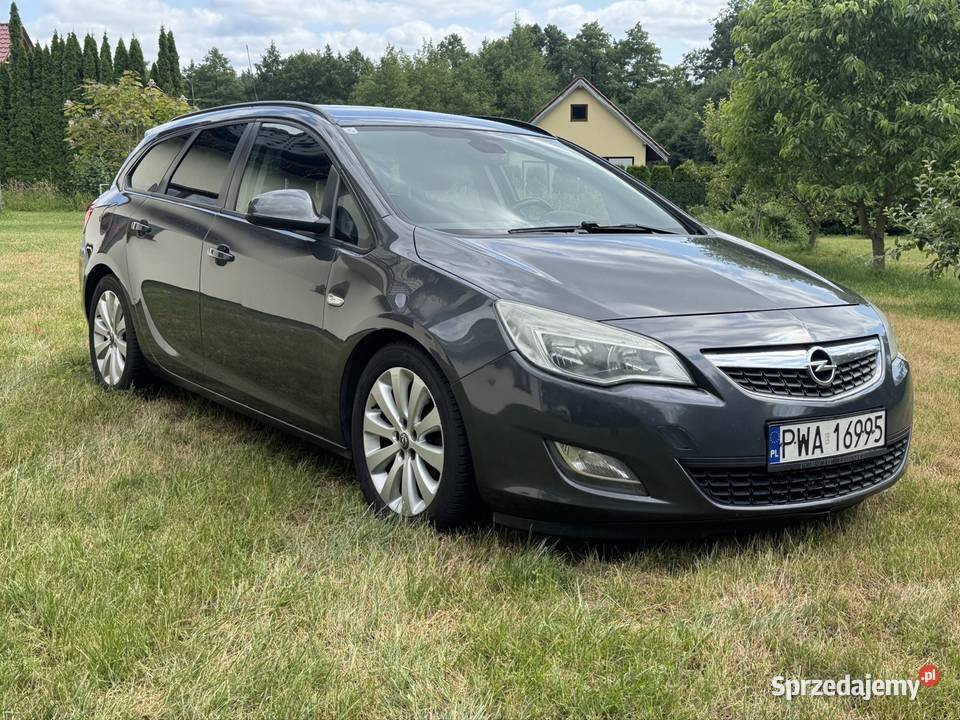 Opel astra J 14 turbo LPG Niedźwiedziny sprzedam