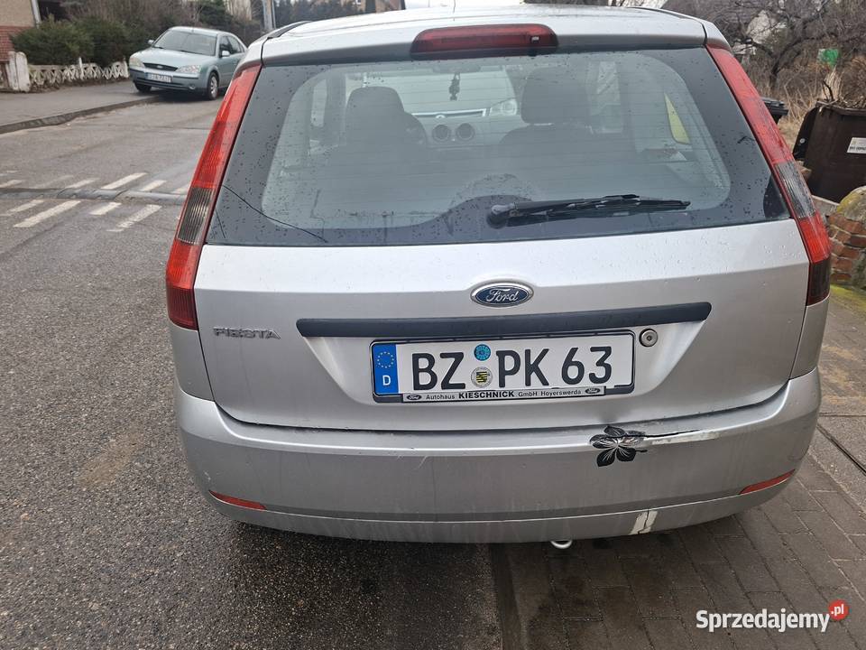 Ford Fiesta 70KM Jawor sprzedam