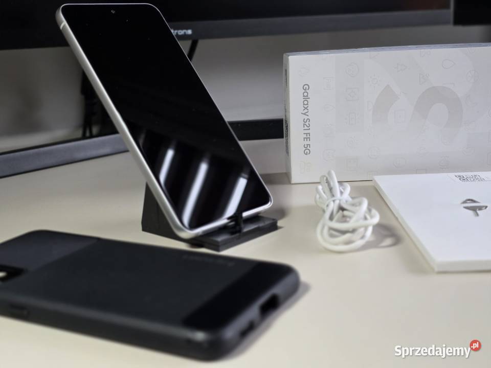 Sprzedam smartfon Samsung Galaxy S21 FE 5G 128GB Samsung Dąbrowa Górnicza