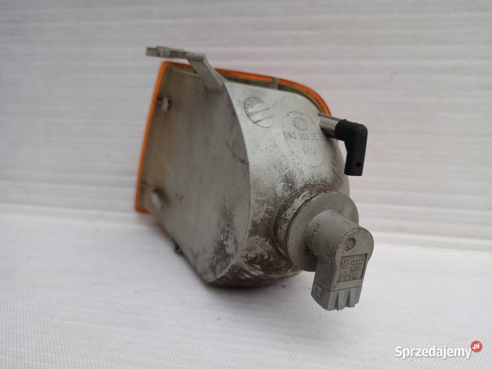 VW Polo III 6N kierunkowskaz kierunek prawy Sieradz