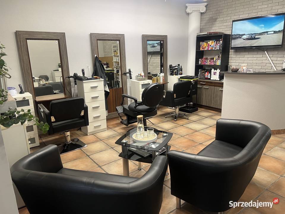 Stanowisko Barbera Fryzjerki Manicurzystki Fryzjerstwo i kosmetyka Warszawa