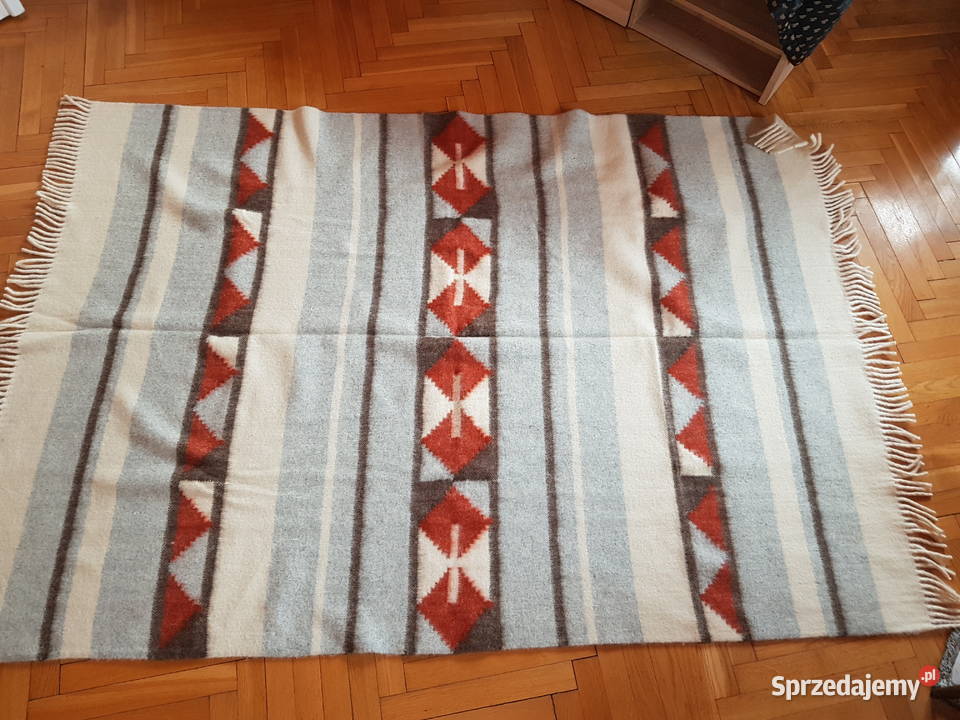 gruby ciepły wełniany koc Myszków